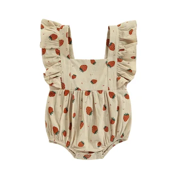 Летний Комбинезон для новорожденных девочек с коротким рукавом и оборками с клубничным принтом для малышей