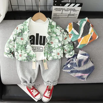 Осенняя одежда для младенцев, комплект из трех предметов в корейском стиле, джинсовая куртка с рисунком в западном стиле для мальчиков, красивый осенний костюм для мальчиков