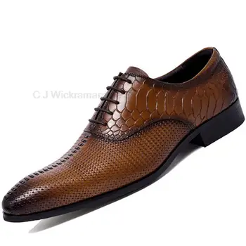 Роскошные черно-коричневые мужские модельные туфли Модные Официальные Мужские туфли-оксфорды с перфорацией типа 